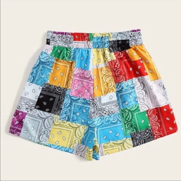 Paisley Patchwork Shorts Size L New - Picture 2 of 4
